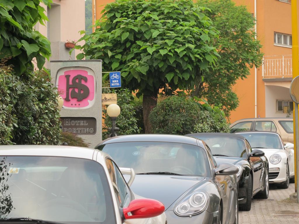 Hotel Sporting 3*