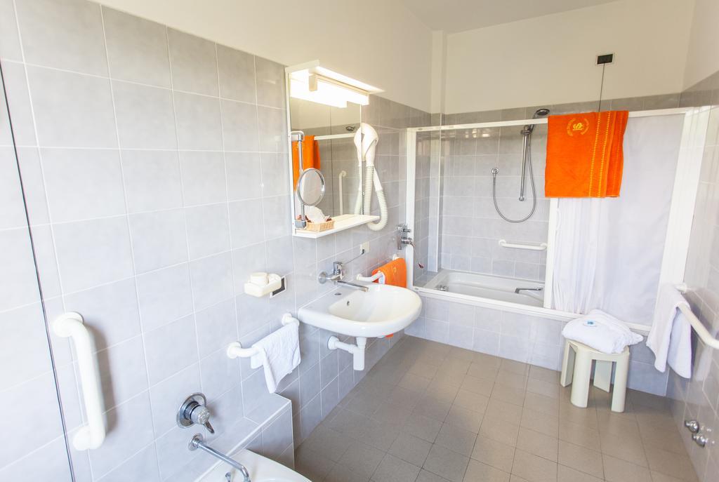 Hotel Sporting 3*
